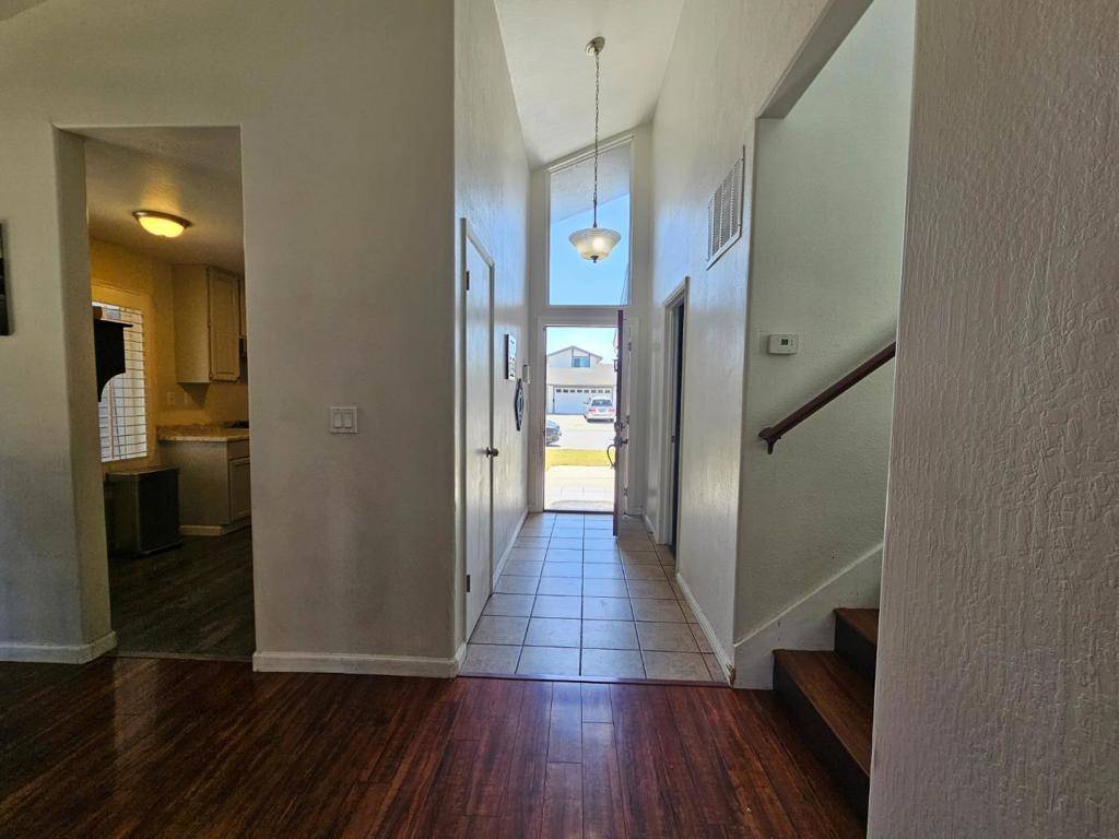 Salinas, CA 93907,424 Brighton ST