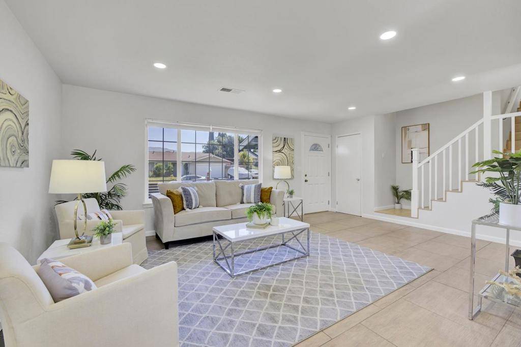San Jose, CA 95121,3517 Dahill CT