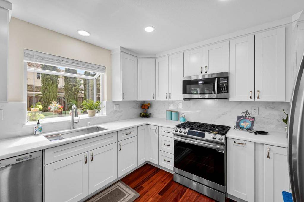Morgan Hill, CA 95037,360 Via Largo