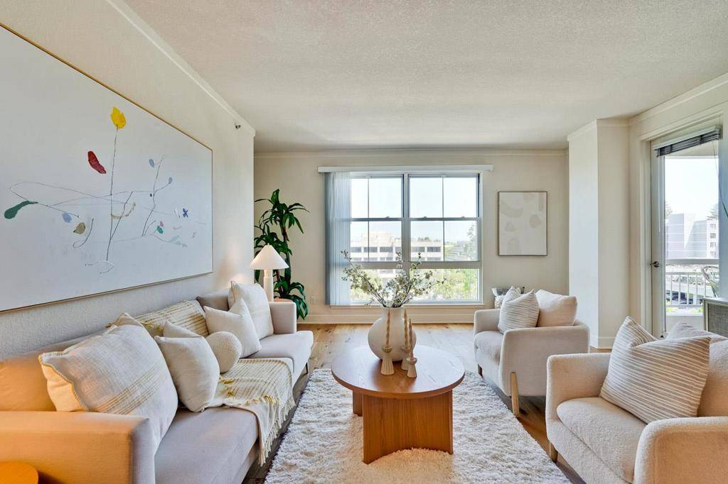 Cupertino, CA 95014,20488 Stevens Creek BLVD #1413