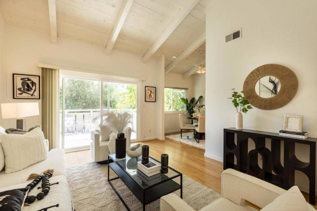 255 S Rengstorff AVE #142, Mountain View, CA 94040
