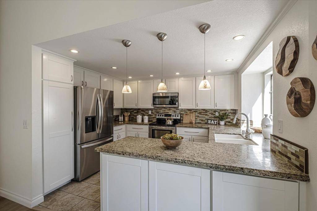 Fremont, CA 94555,4160 Tanager