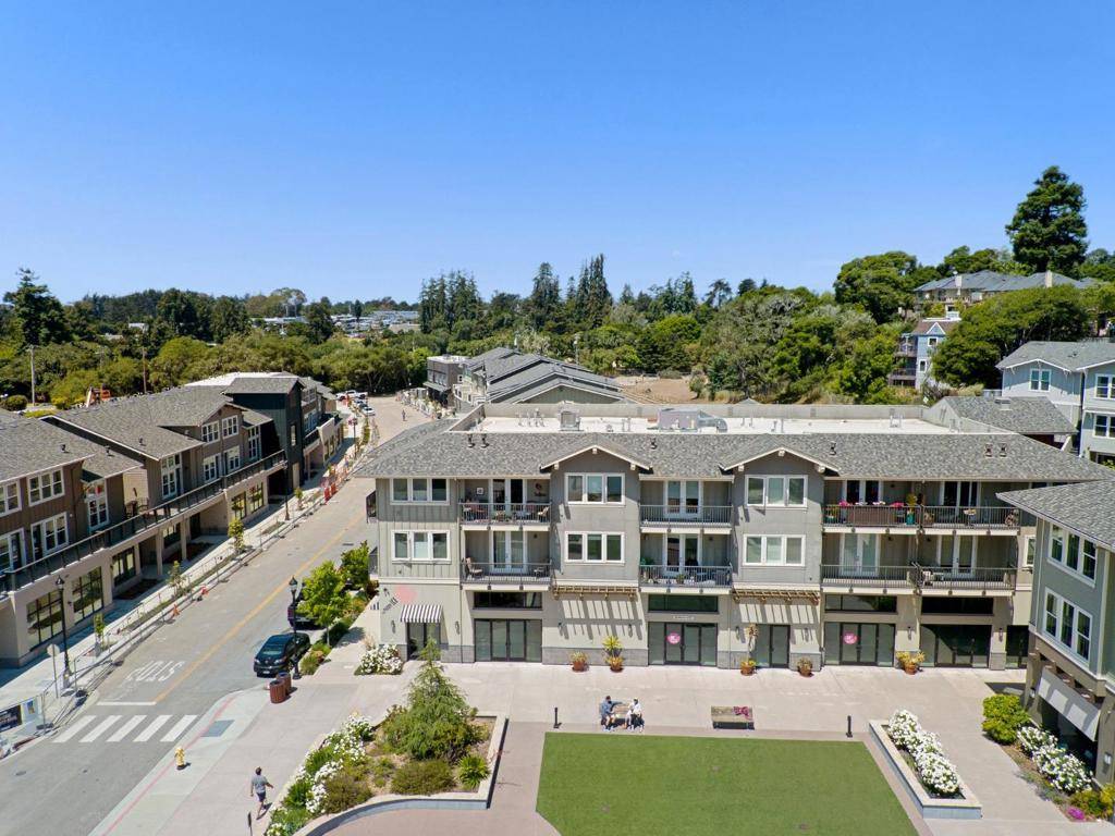 Aptos, CA 95003,141 Aptos Village WAY #302