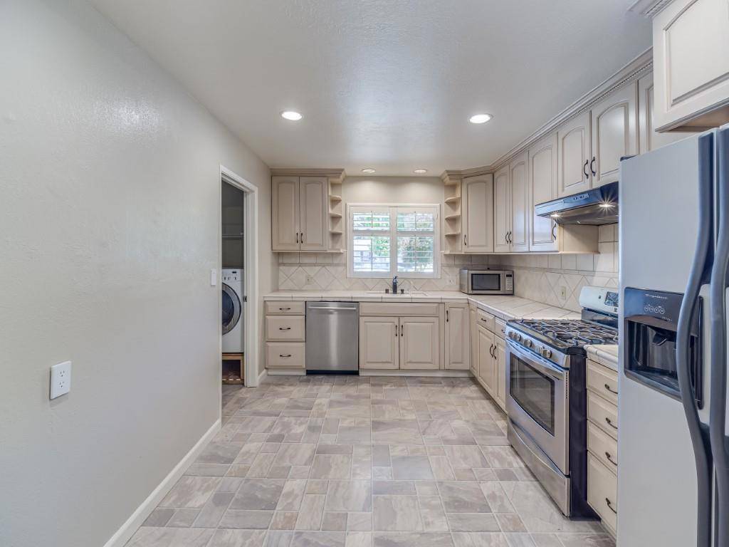 San Jose, CA 95118,1514 San Joaquin AVE