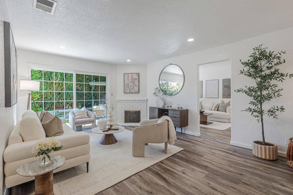 San Jose, CA 95117,3308 Valley Forge WAY