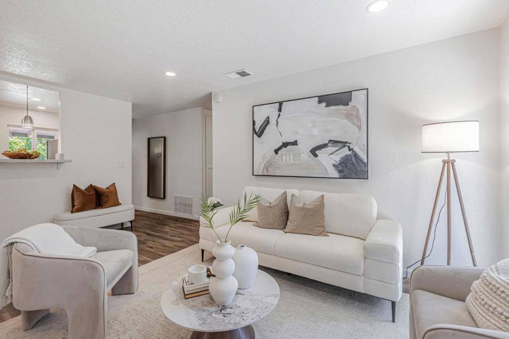 San Jose, CA 95117,3308 Valley Forge WAY