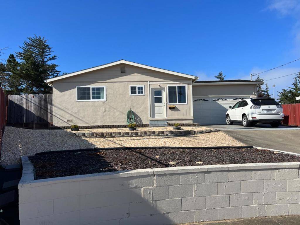 276 Grant ST, Marina, CA 93933