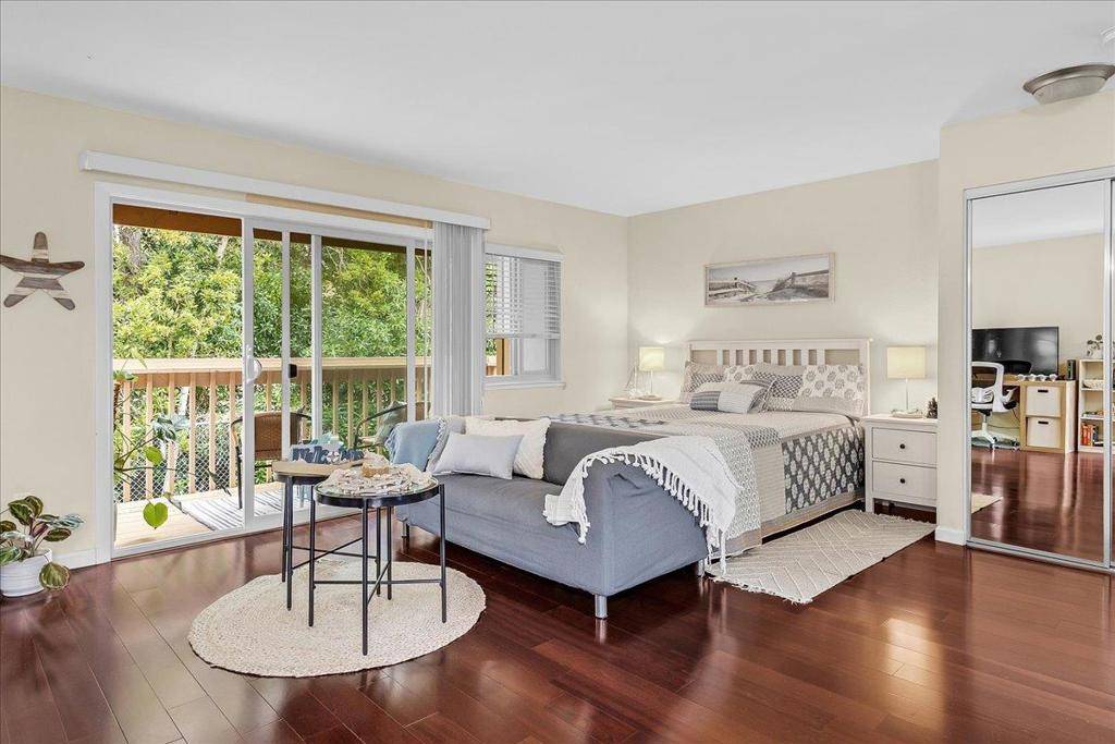 300 Glenwood CIR #291, Monterey, CA 93940