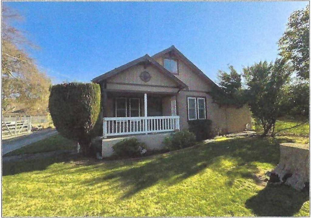 940 Llagas RD, Morgan Hill, CA 95037