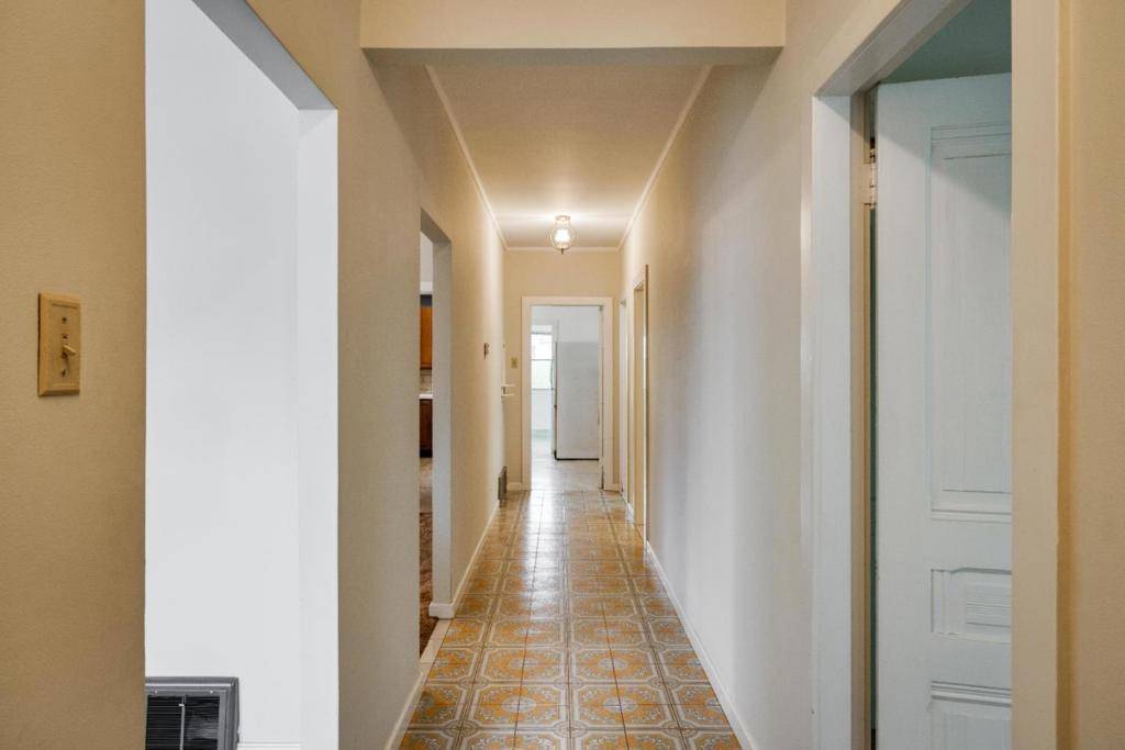 San Francisco, CA 94118,329 7th AVE