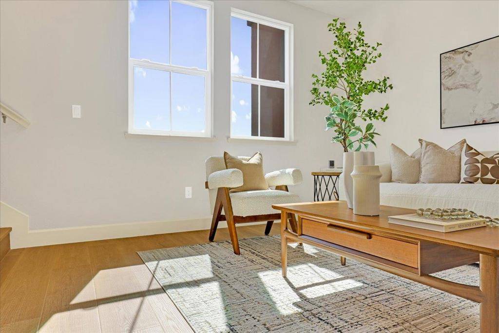 San Jose, CA 95131,1011 Bellante LN #4