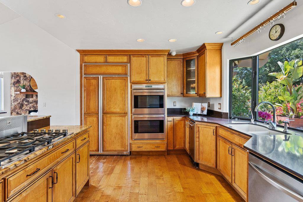 Salinas, CA 93907,19250 Reavis WAY
