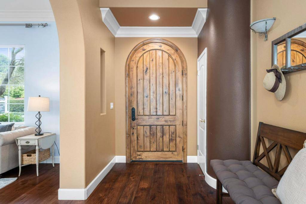 Gilroy, CA 95020,2555 Muirfield WAY