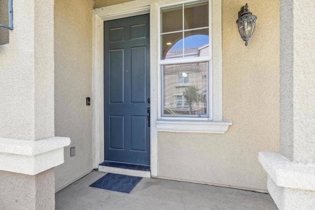 San Jose, CA 95123,5588 Cedar Garden CT