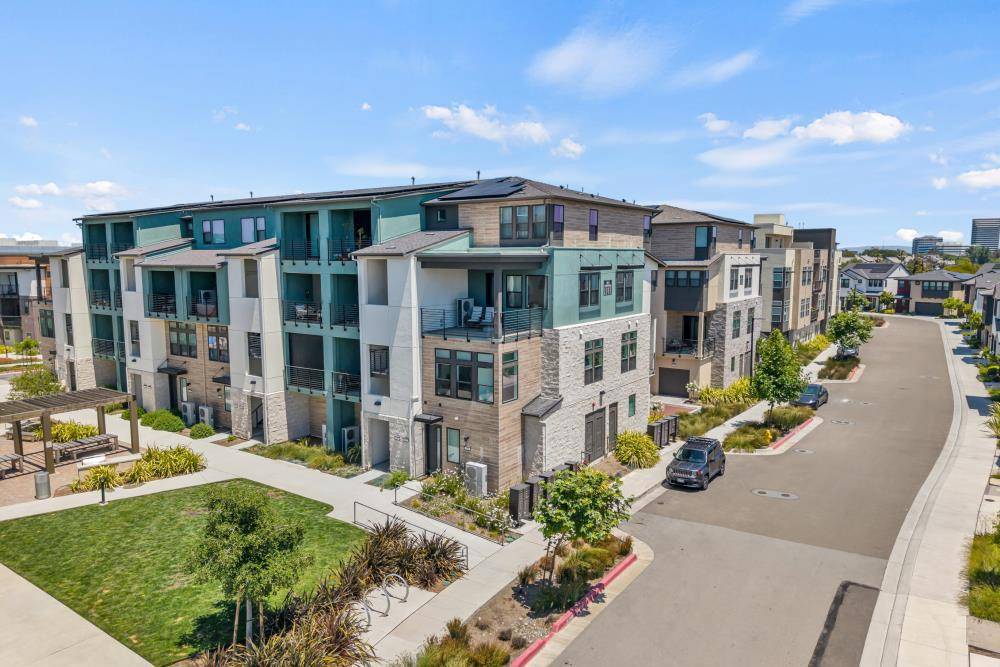 San Mateo, CA 94403,273 Waters Park CIR