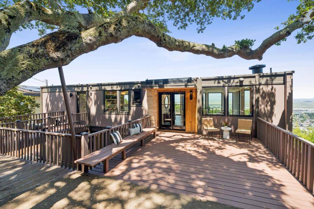 San Carlos, CA 94070,490 Shelford AVE