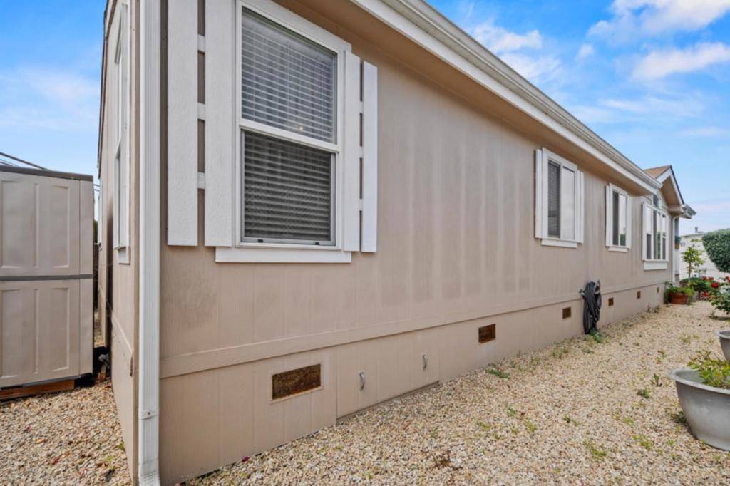 Salinas, CA 93906,55 San Juan Grade RD