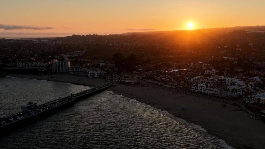 Santa Cruz, CA 95060,920 Delaware AVE