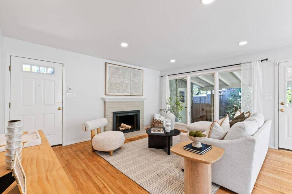 Redwood City, CA 94061,1002 Alameda De Las Pulgas