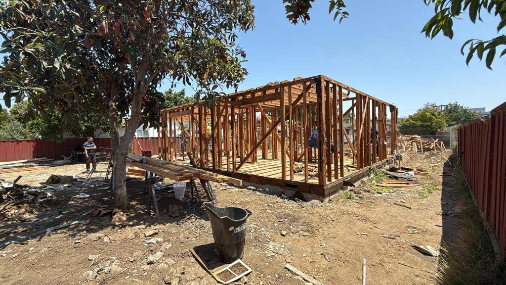 Milpitas, CA 95035,125 Alton ST