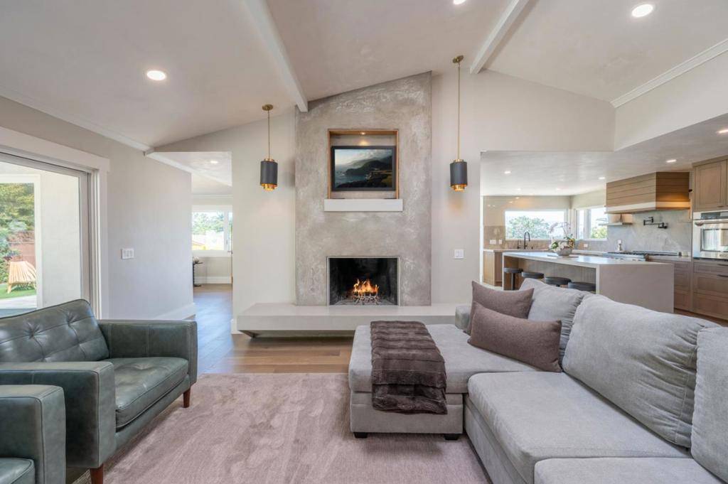 Carmel, CA 93923,25855 N Mesa DR