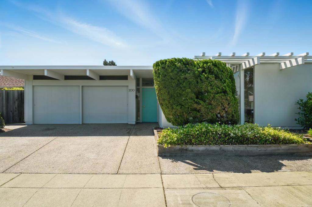 Foster City, CA 94404,200 Loon CT