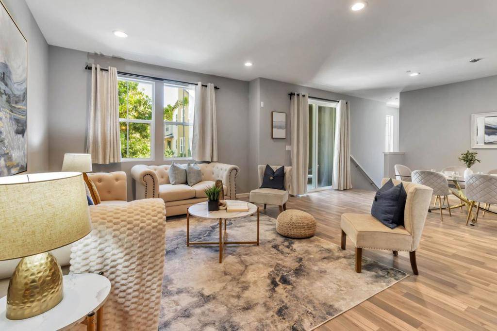 Milpitas, CA 95035,1490 Coyote Creek WAY