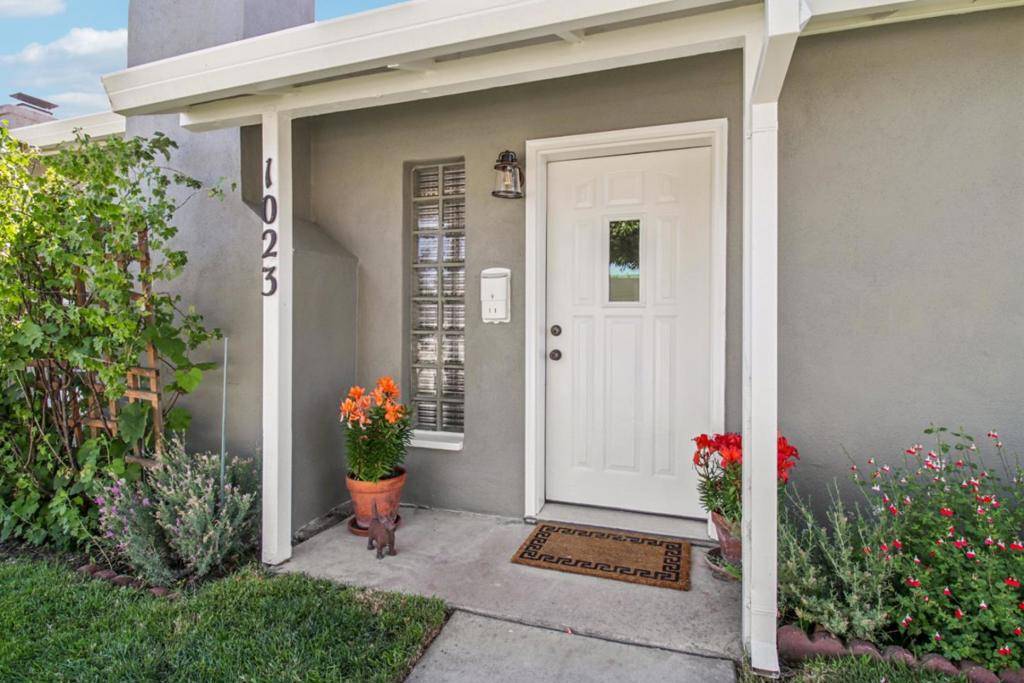San Carlos, CA 94070,1023 Springfield DR