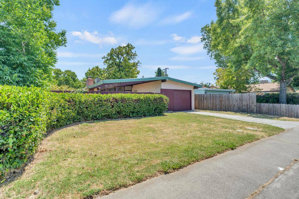 West Sacramento, CA 95605,801 Douglas ST
