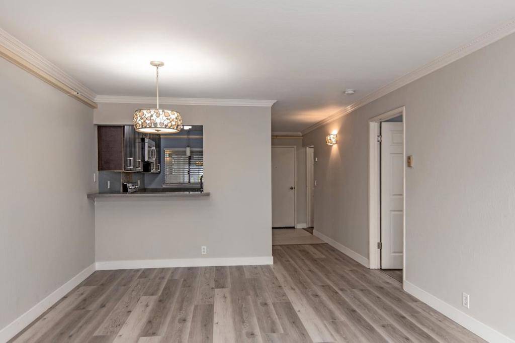 San Mateo, CA 94401,320 Peninsula AVE #104