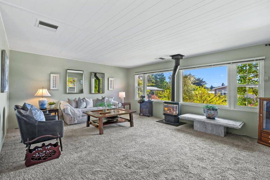 Aptos, CA 95003,15 Oak Shadows LN