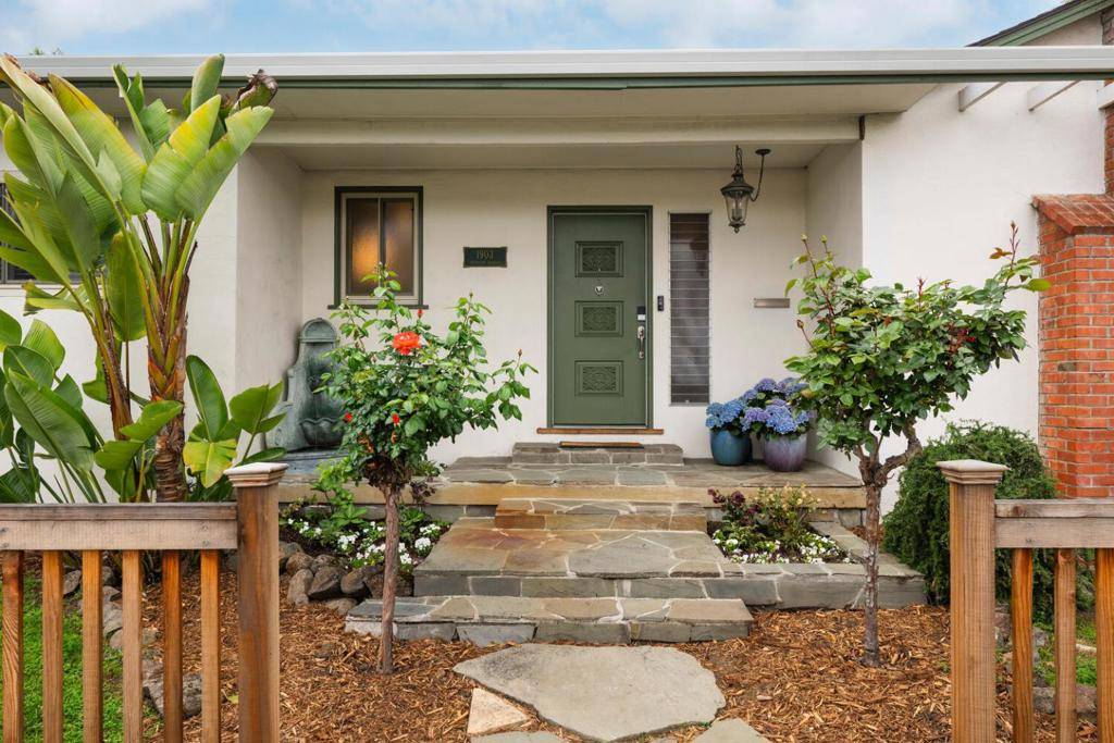 Redwood City, CA 94061,1903 Madison AVE