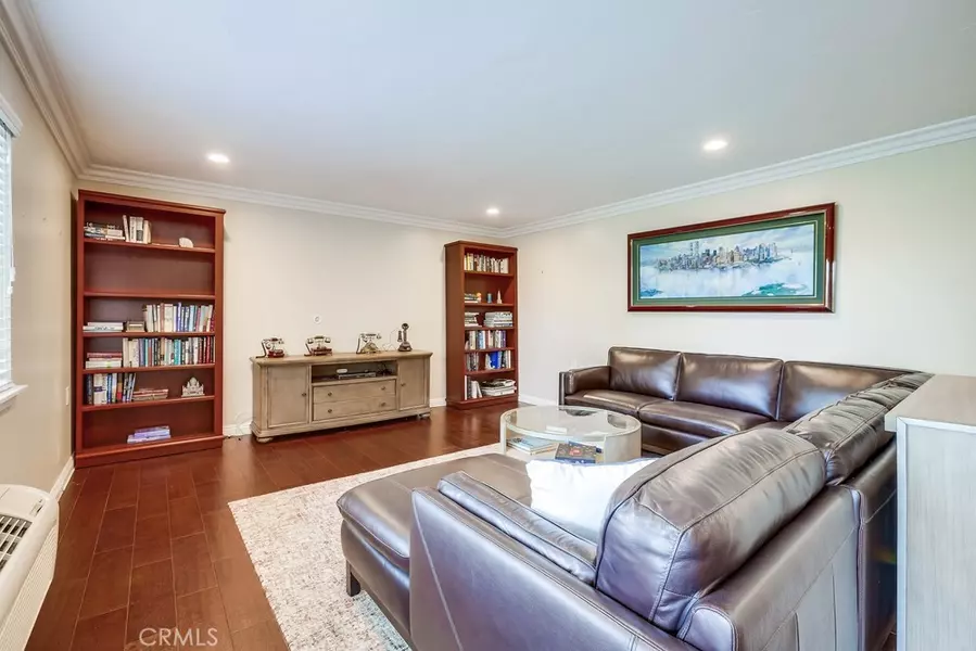 3499 Bahia Blanca W #2D, Laguna Woods, CA 92637