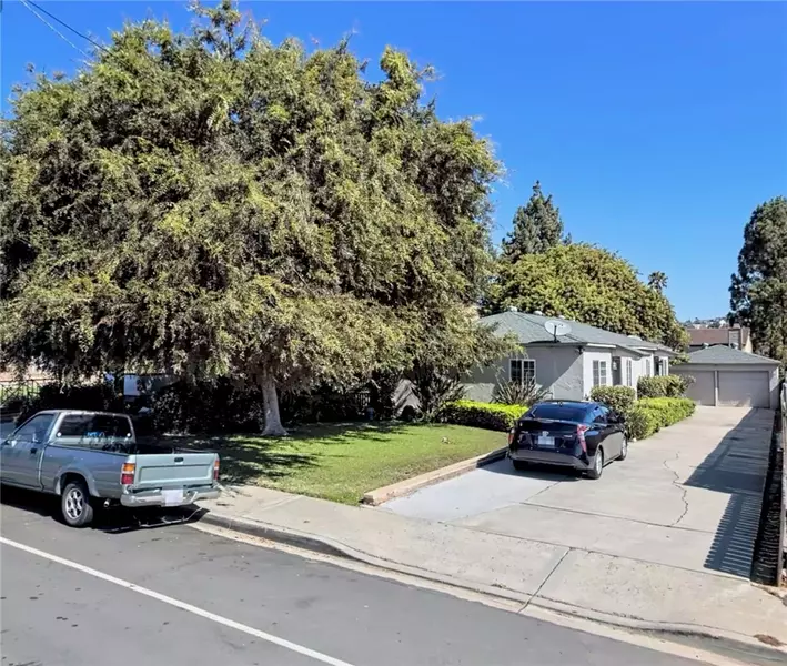 6742 Saranac ST, San Diego, CA 92115