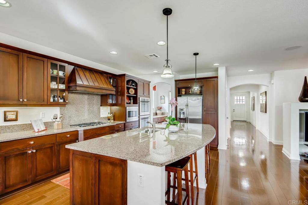 Carlsbad, CA 92009,2557 Discovery Road