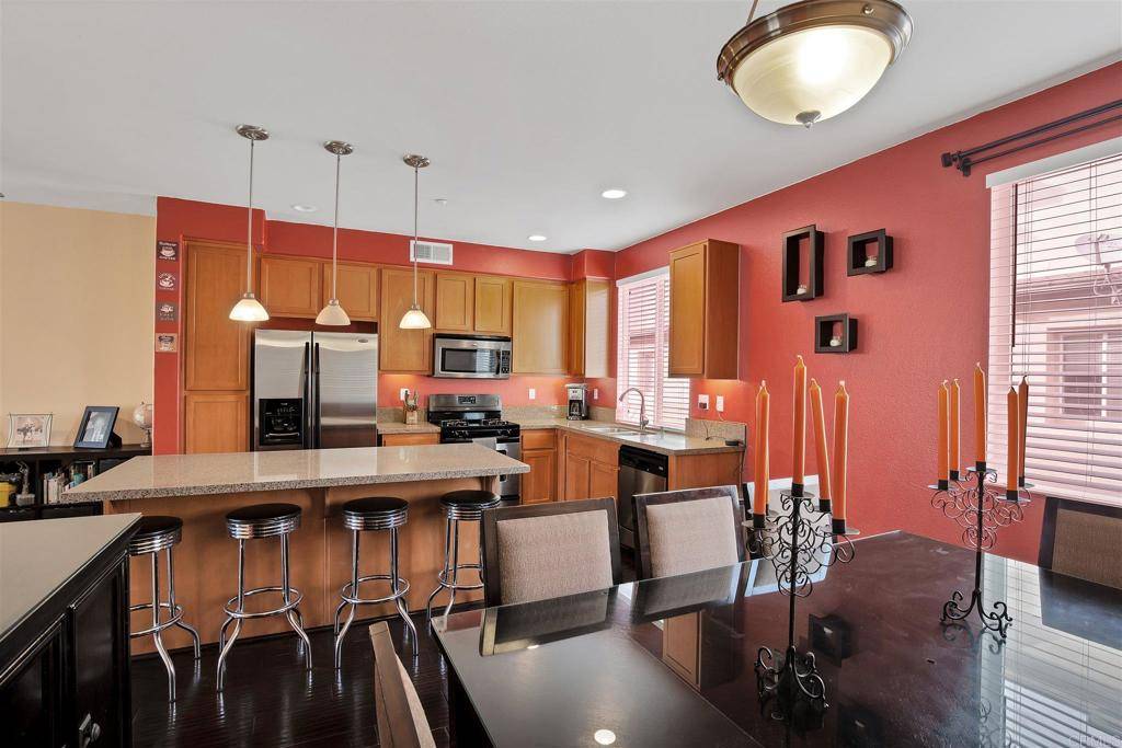 762 Paradise WAY, National City, CA 91950