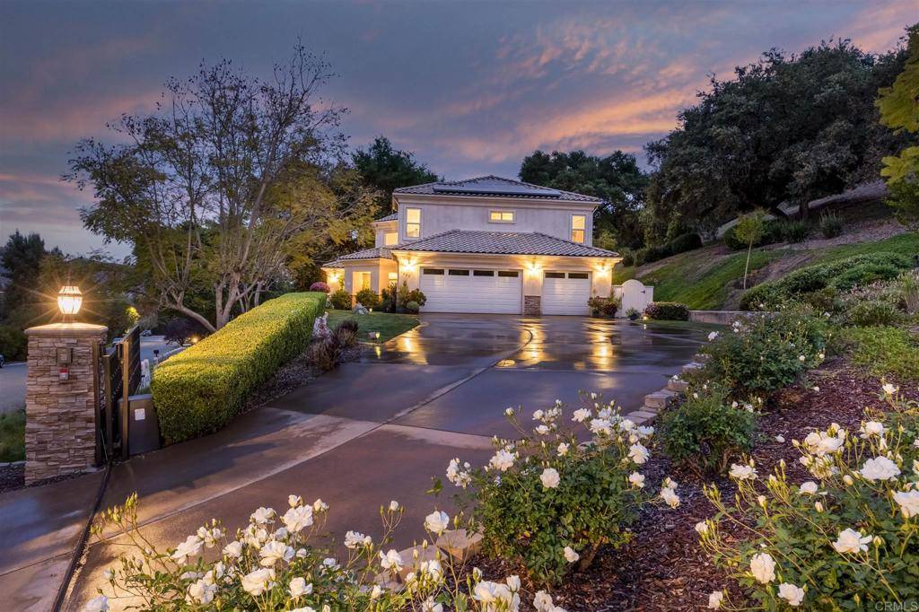 Fallbrook, CA 92028,1683 Tecalote DR