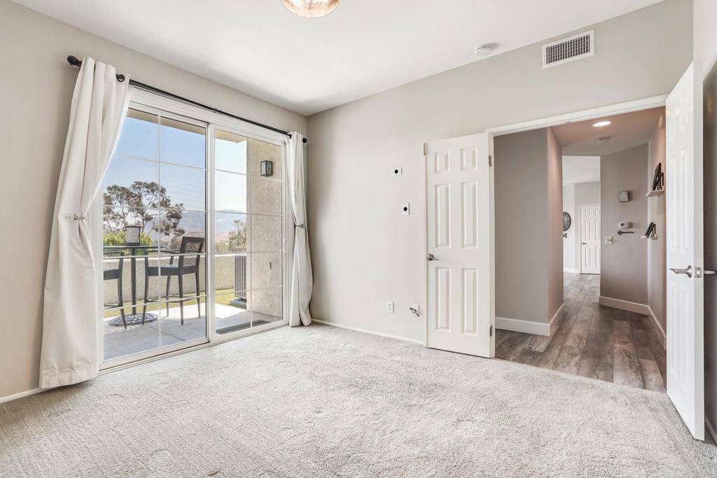 Anaheim Hills, CA 92808,7945 E Viewrim Dr