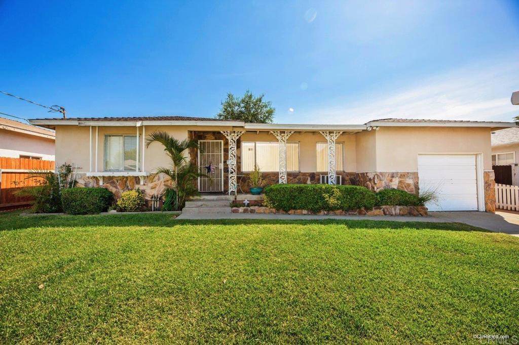 824 Goldenrod ST, Escondido, CA 92027