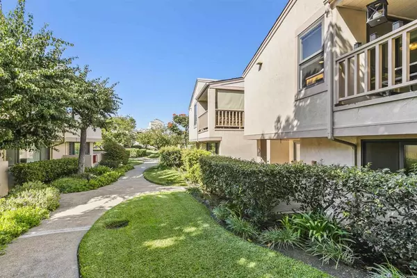 585 S Sierra AVE #29, Solana Beach, CA 92075