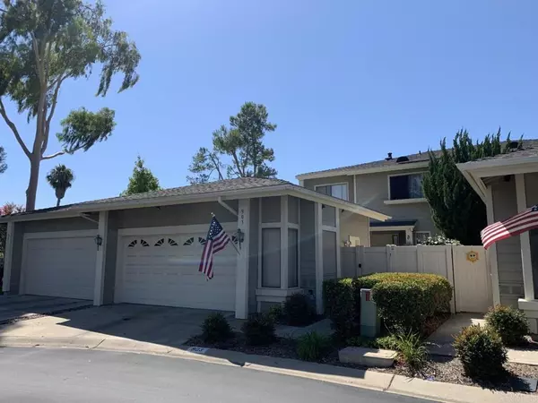 Vista, CA 92081,903 Wentworth CIR