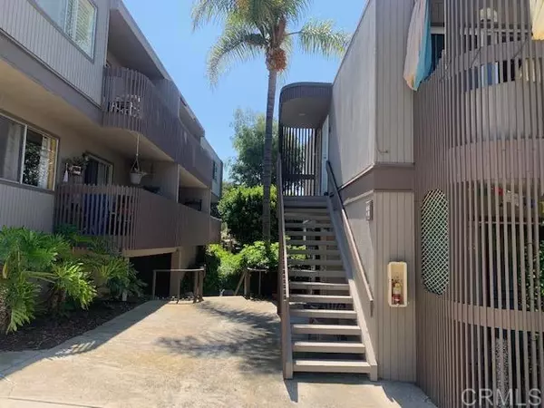 Encinitas, CA 92024,155 Rosebay DR #42