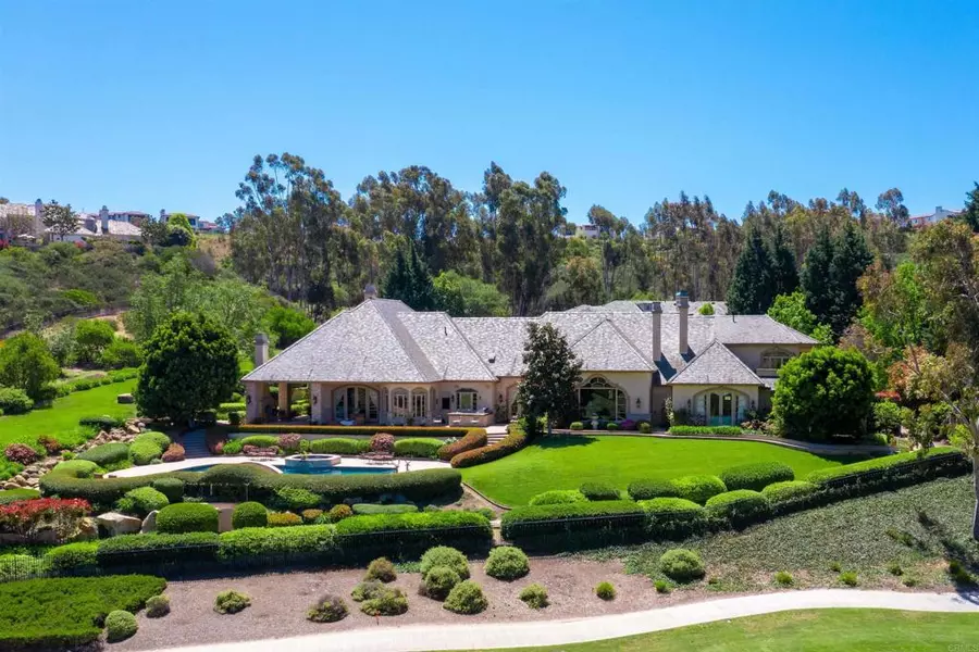 6398 Clubhouse DR, Rancho Santa Fe, CA 92067