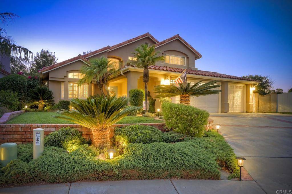 892 Delgado Pl, Escondido, CA 92025