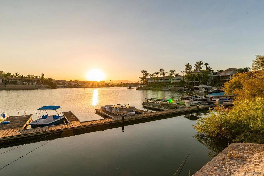 24311 Canyon Lake DR N #19, Canyon Lake, CA 92587