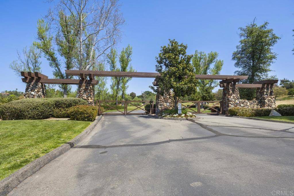 Valley Center, CA 92082,28325 Old Ranch DR