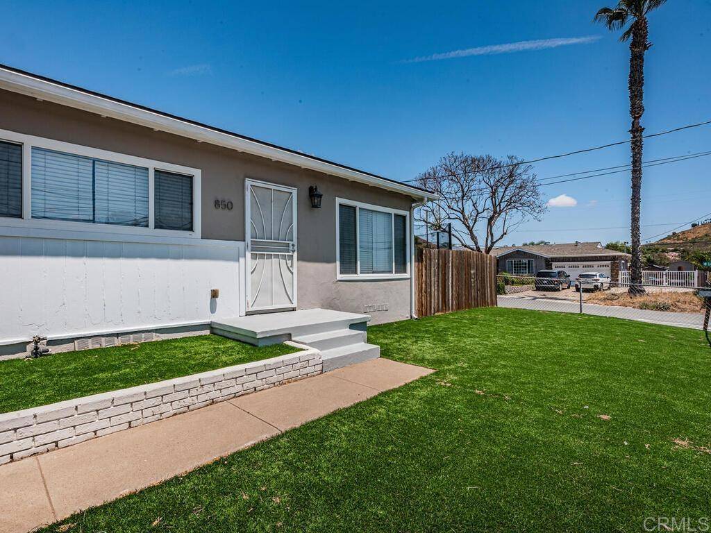 850 Pepper DR, El Cajon, CA 92021