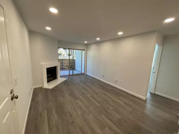 Encinitas, CA 92024,1810 S El Camino Real #101