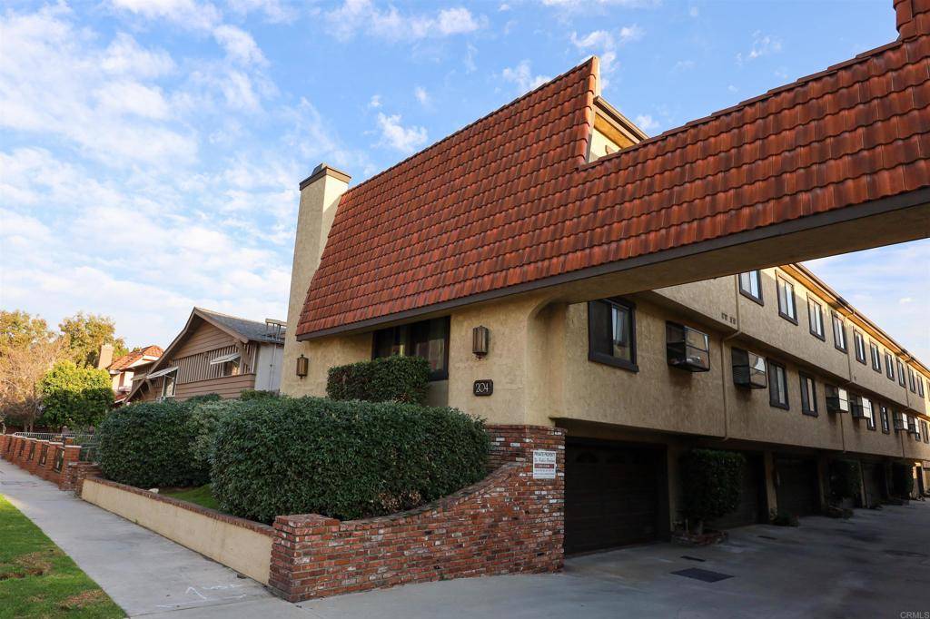 Alhambra, CA 91801,204 E Bay State ST #D