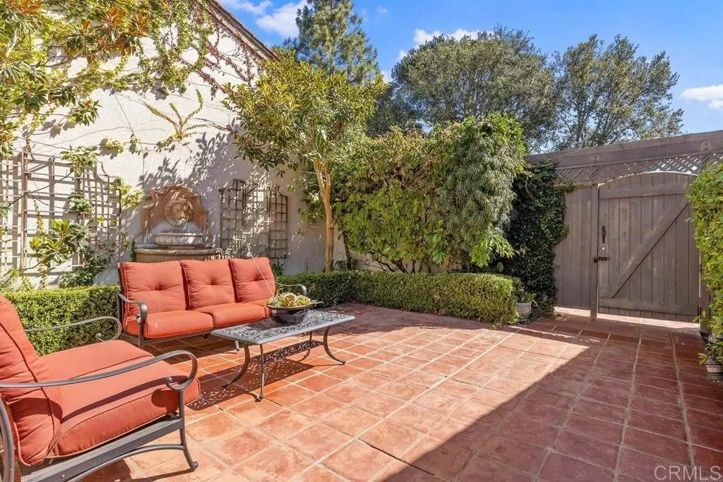 Rancho Santa Fe, CA 92091,16902 Via De Santa Fe #6